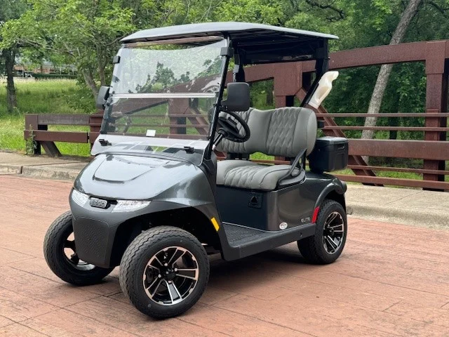 2025 E Z GO Freedom RXV Elite 2 Passenger Lithium Ion Golf Carts for Sale39 (1)