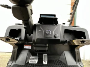 2026 Denago EV Rover XXL Lifted Lithium Ion 6 Passenger Golf Carts for Sale (9)